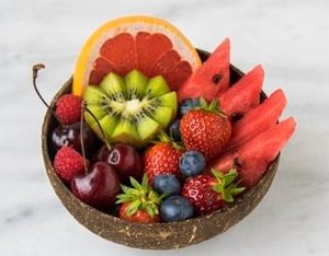 Frutta, quali sono le giuste quantità?
